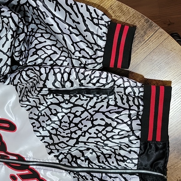 Men Satin Jacket - Picture 4 of 12